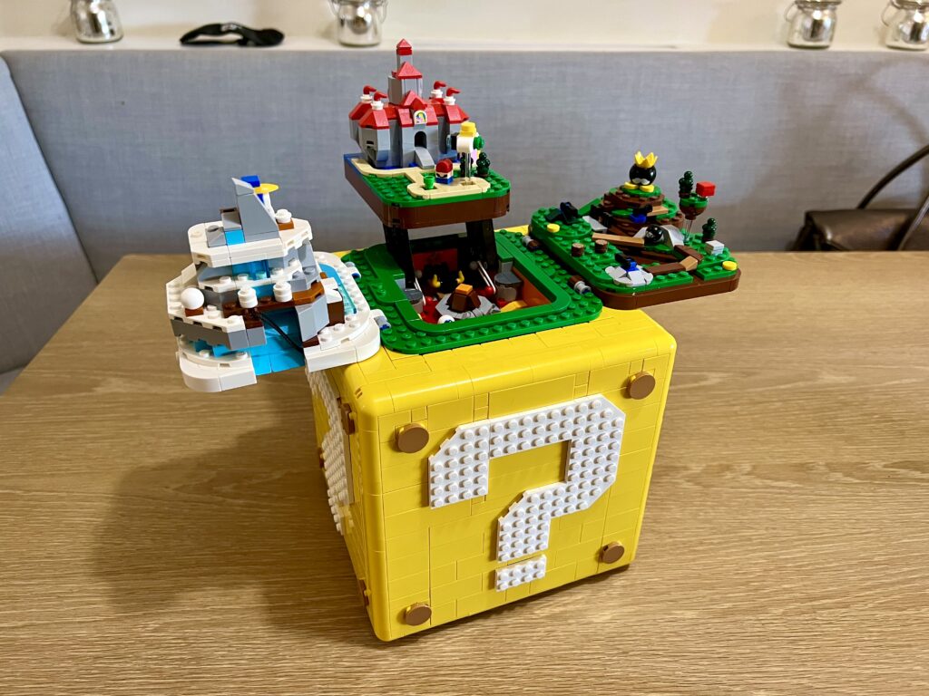 Lego Super Mario 64